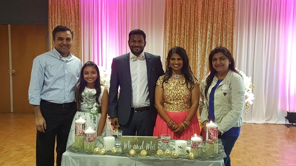 Wedding ceremony guest seating and aisle arrangement